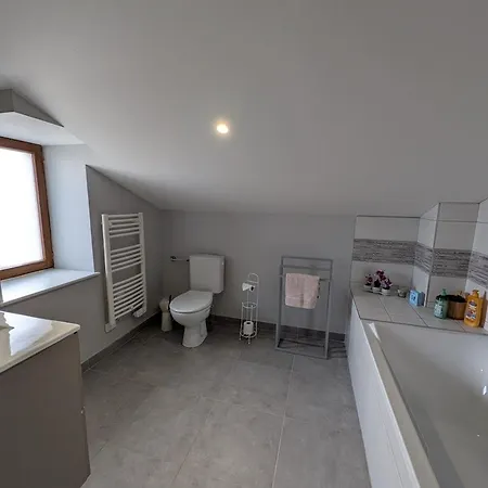 Holiday home Maison De Chaleureuse, Terrasse - 6 Pers. - Fr-1-589-859
